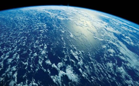 Water May Have Formed in the Universe 100 Million Years After Big Bang