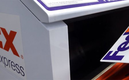 FedEx Stock Falls On Mixed Results And Lowered Guidance