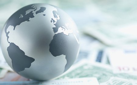 Deutsche Bank Warns There’s 50% Chance Of A U.S. Recession