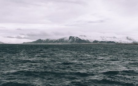 Earth’s Oceans Were Once Green, And Scientists Say They Could Shift Color Again