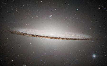NASA’s Hubble Space Telescope Shares Detailed Mosaic of the Sombrero Galaxy