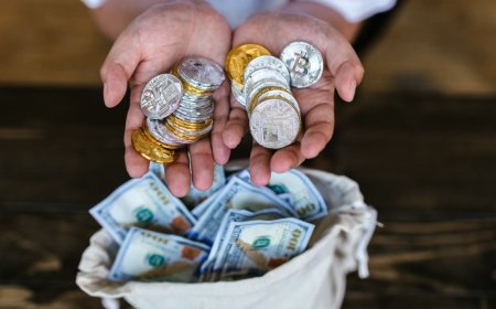 Bitcoin Price Rises Past $94,000 as Whales, Institutions Continue Aggressive Acquisition