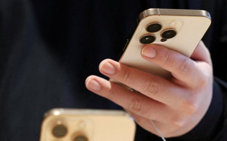 Apple Said to be Considering Hiking iPhone Prices
