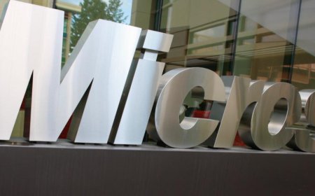 Microsoft Places Clamps on Employee emails