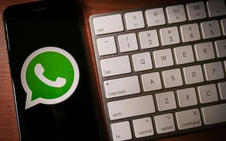 WhatsApp Reportedly Developing Unified Chat Media Hub Feature for Web Client