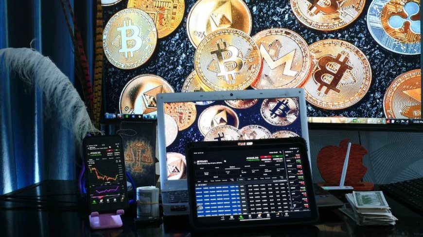 Bitcoin Trades Close to $95,000, Majority Altcoins See Price Reduction as Market Consolidates