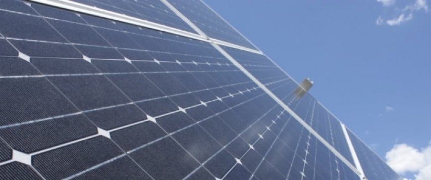 China’s Solar Firms Struggle as Trade War Adds to Headwinds