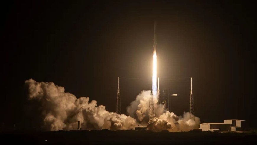 SpaceX Falcon 9 Successfully Launches 28 Starlink Satellites to Orbit From Florida