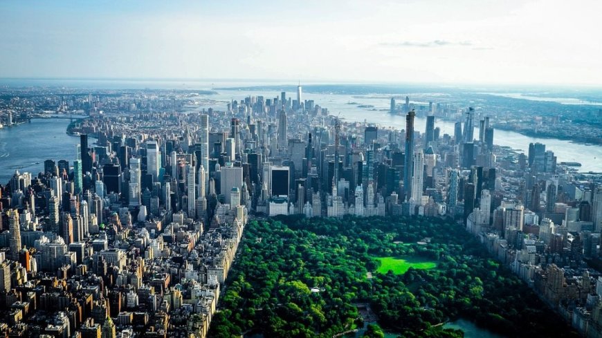 28 Major US Cities Are Sinking, Including NYC and Chicago, Satellite Study Finds