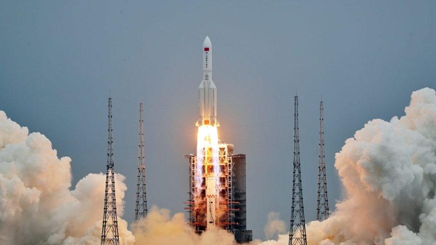 China Launches AI-Powered Satellite Constellation to Build Space Supercomputer