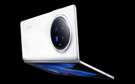 Vivo X Fold 5 Compared to iPhone 16 Pro Max; to Be Only Slightly Thicker When Folded