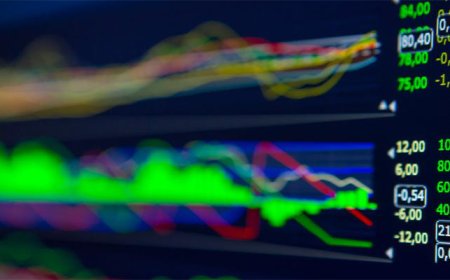 TSX Peaks on Trade News, Resource Tidings