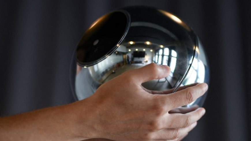 Sam Altman’s Eyeball-Scanning Identification Tech Expands to UK