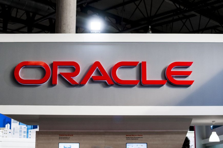 Oracle Climbs on Revenue, Earnings Beat