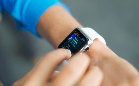 Meta Smartwatch With Camera to Debut as AI Glasses Companion in September: Report