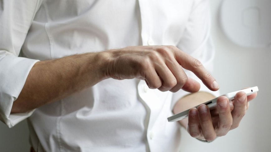 Telecom Operators Could Hike Mobile Tariff Again as Active Subscribers Saw Sharp Growth: Report