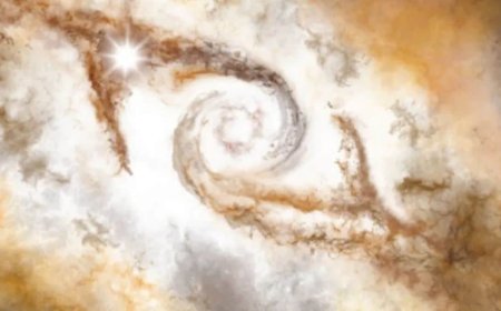 Massive 200-Light-Year Cloud May Be Channeling Matter to the Milky Way's Core
