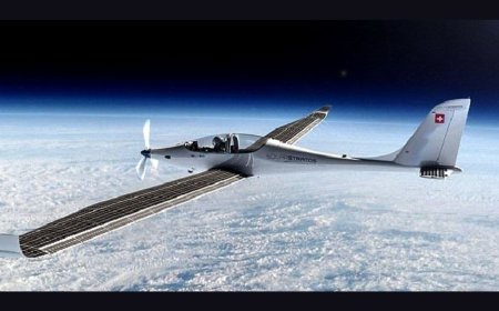 Raphael Domjan Nears Solar Flight World Record with 8,224-Metre SolarStratos Journey