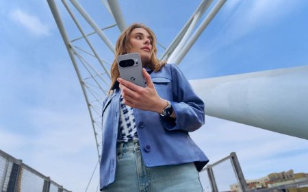 Google Pixel 10 Series Gets Upgraded Gboard With Voice-Activated AI Writing Tools
