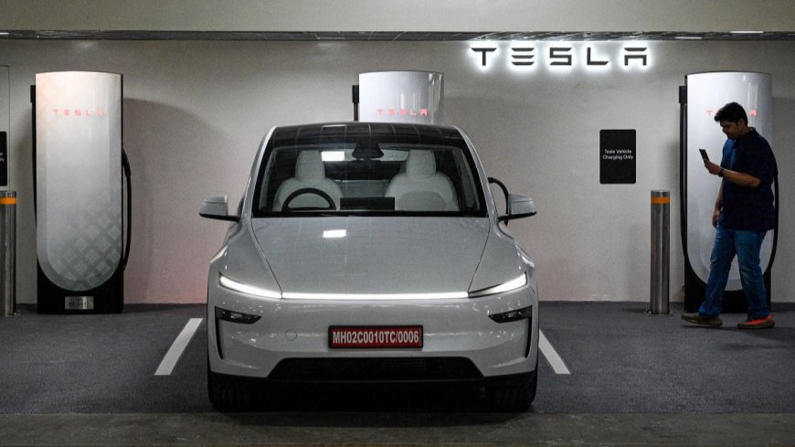 Tesla Opens First Experience Centre in New Delhi’s Aerocity; Four V4 Superchargers Established On-Site