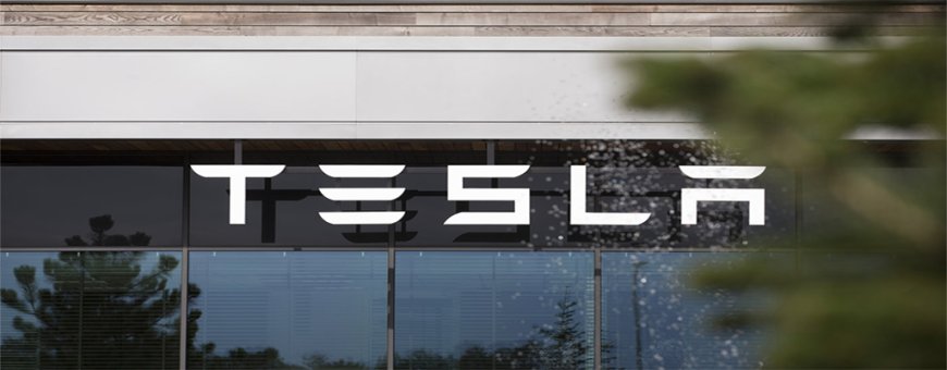 Tesla Slashes U.K. Lease Fees as Sales Plummet