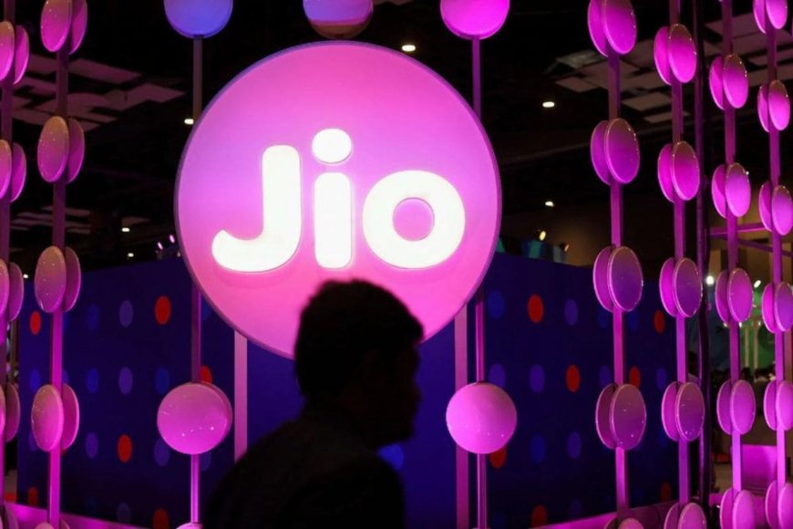 Jio Offers Extended Validity, Additional Benefits to Flood-Impacted Customers in Jammu, Kashmir, Ladakh, Himachal Pradesh