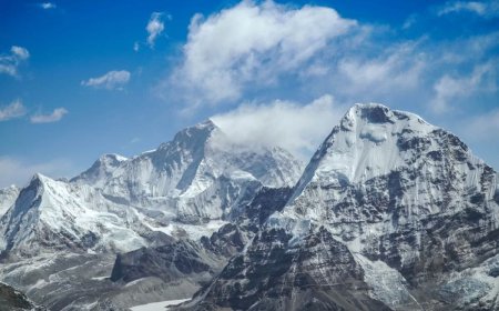 Scientists Discover Hidden Mantle Layer Beneath the Himalayas Challenging Century-Old Theory