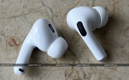 Apple's AirPods Pro 3 Has a Live Translation Feature That Will Come to the AirPods Pro 2, AirPods 4