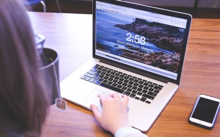 Amazon Sale 2025: Best Laptop Deals for Students from Asus, HP, Dell, Apple, and More