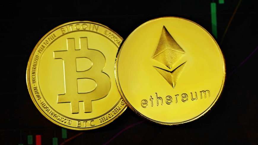 Bitcoin Holds Near 110,800 as ETF Inflows and Rate-Cut Steadies Market