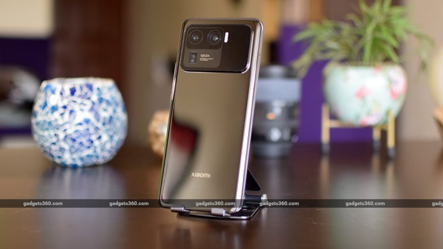 Xiaomi 16 Pro Max Live Images With Secondary Screen Surface Online Ahead of Debut