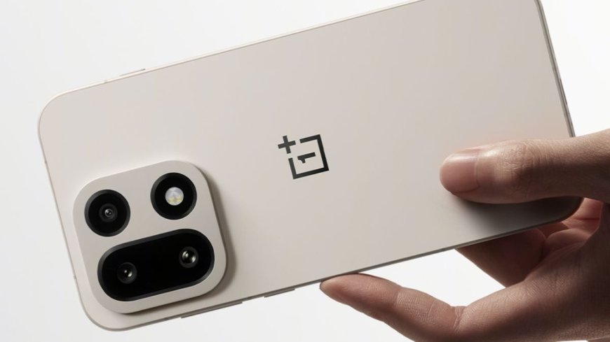 OnePlus 15 Confirmed to Launch in China in October; 'Sand Dune' Colourway, Design Features Teased