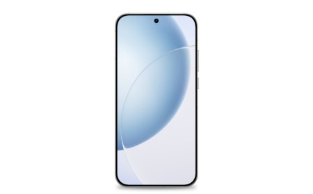 Realme GT 8 Pro Spotted in Hands-On Image; Said to Feature 200-Megapixel Telephoto Camera