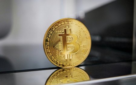 Bitcoin’s Price Continues to Fall as Markets React to US Fed Rate Cut