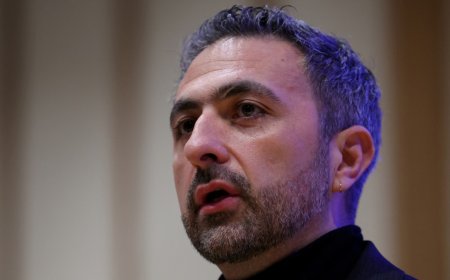 Microsoft AI Chief Mustafa Suleyman Calls the Idea of Conscious AI ‘Absurd’: Report