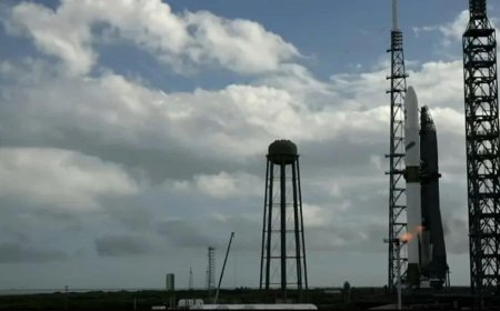 Bad Weather Delays Blue Origin’s New Glenn Launch of NASA’s Mars Mission