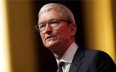 Tim Cook to Reportedly Step Down as Apple CEO in 2026; Successor to Be Announced After January