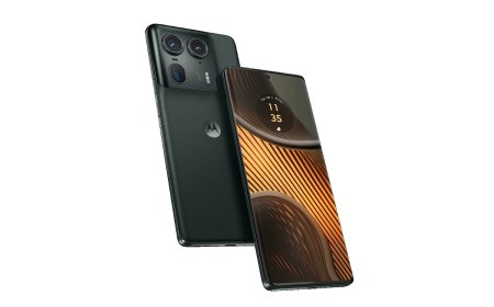 Motorola Edge 70 Ultra Design, Triple Rear Camera Module Spotted in Leaked Renders