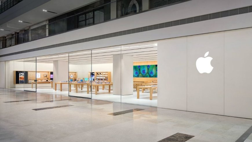 Apple Noida Opens Its Doors to Customers as the Second Apple Store in Delhi-NCR
