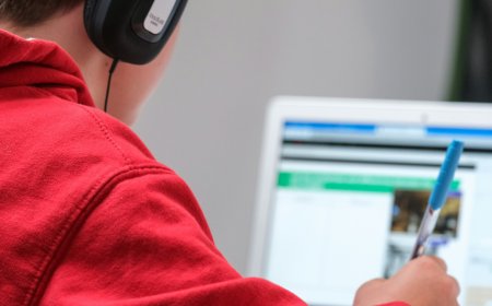 Google Introduces New Gemini AI Tools, Practice Tests For JEE Main Aspirants