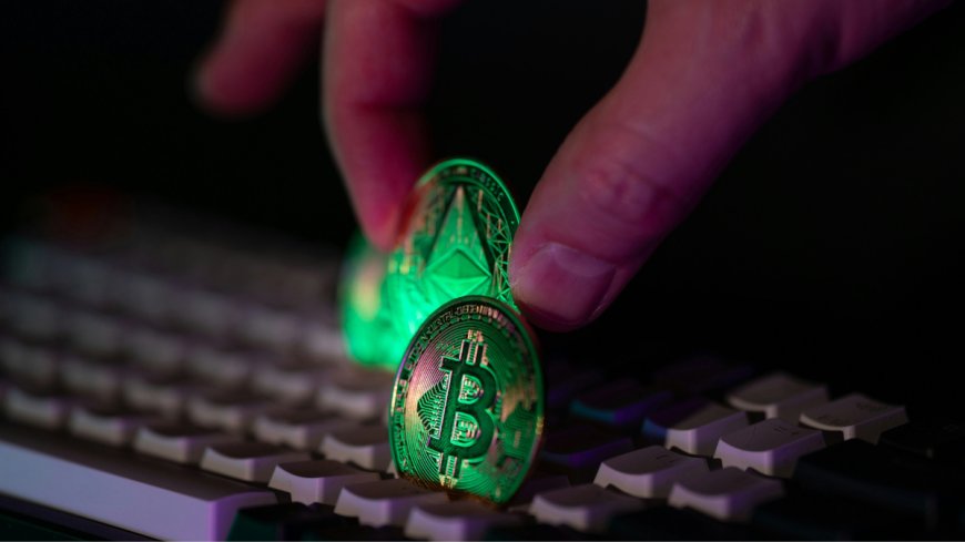 Bitcoin Pushes Toward $97,000 as ETF Inflows Lift Crypto Sentiment