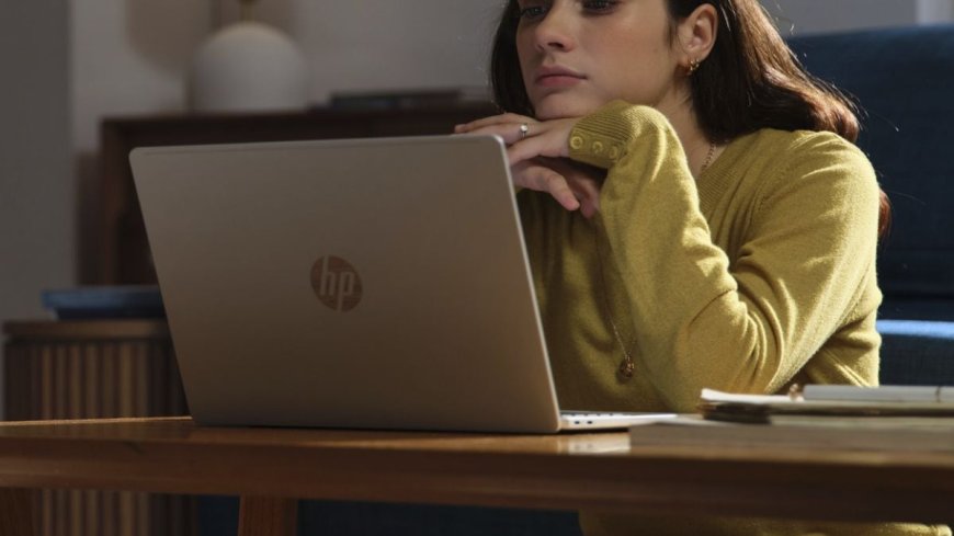 Amazon Great Republic Day Sale: Discounts on HP Omnibook 5, Lenovo Yoga Slim 7, and More Laptops