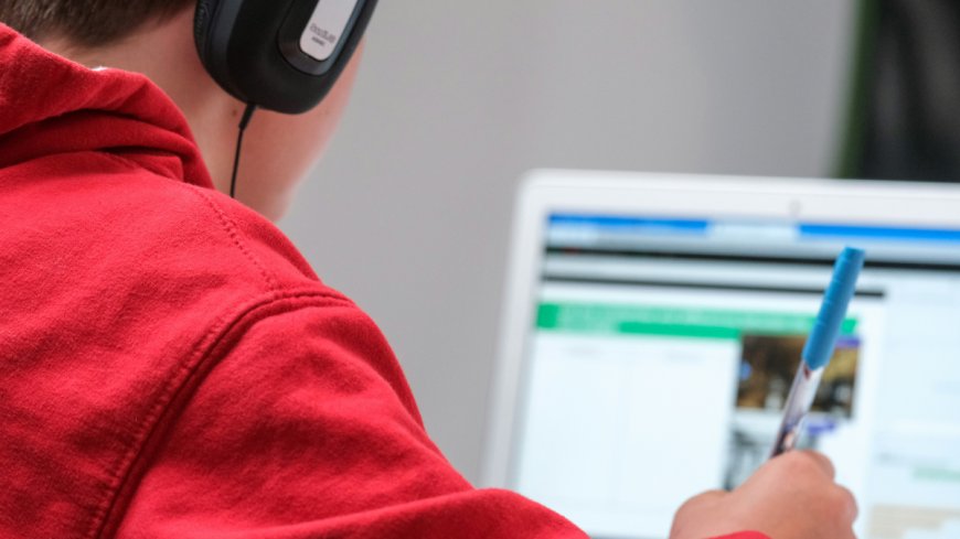 Google Introduces New Gemini AI Tools, Practice Tests For JEE Main Aspirants