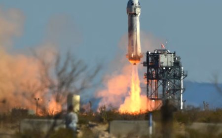 Blue Origin Halts New Shepard Space Tourism for at Least Two Years