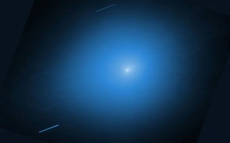 SPHEREx Captures Dramatic Outburst of Interstellar Comet 3I/ATLAS