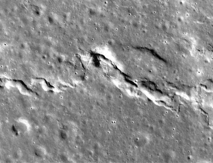 Lunar Surface Is Cracking as New Tectonic Map Reveals Recent Ridges Stretching Across the Moon, Study Suggests