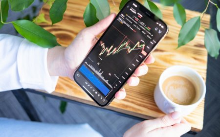 Bitcoin Price Settles Near $69,000, Continues to Face Strong Resistance Near $75,000 Mark