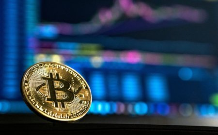 Crypto Market Holds Firm as Bitcoin Tests Key Resistance Levels