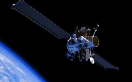 Blue Origin Announces NEO Hunter Mission to Track and Deflect Dangerous Asteroids