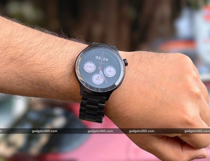 Moto Watch Review: The Best Smartwatch Under Rs. 6,000 in 2026?